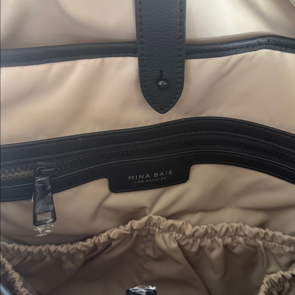 Mina Baie Black Baby Bag Backpack - Picture 4 of 7